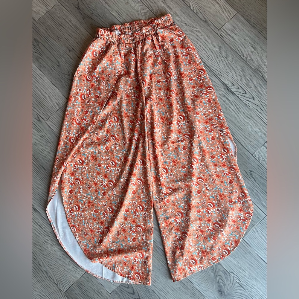 Floral Patterned Wide Leg Pants
